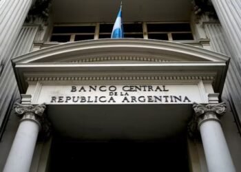 El Tesoro de EEUU volvió a comprar pesos: esta vez intervino en el dólar financiero