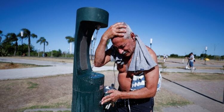 Verano ardiente: Pronostican 38°C para el fin de semana y máxima tensión en la red energética.