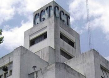 El sindicalismo se parte: Sectores dialoguistas aceptan el “Fondo de Cese” mientras el ala dura se radicaliza.