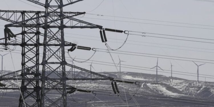 La prueba de fuego del verano: Cammesa habilita reservas frías para evitar apagones masivos.