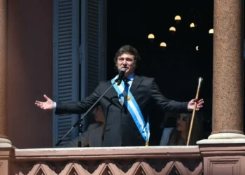 Cadena Nacional del 10D: Balance del ajuste y lanzamiento de la “Agenda del Crecimiento”.