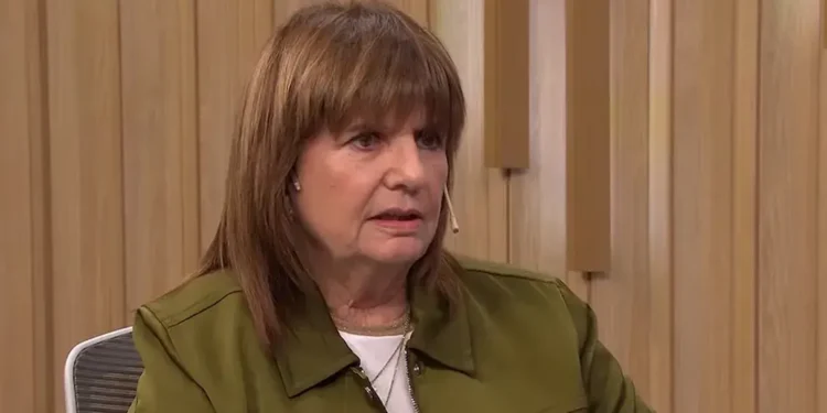  Patricia Bullrich admitió un error del Gobierno en la inclusión del artículo de las licencias médicas