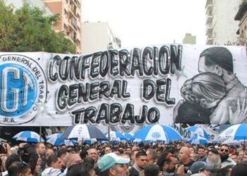 Reforma laboral: la CGT definió una doble vía para impugnar la ley