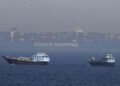 Tensión en el estrecho de Ormuz: Barcos atrapados y nuevas negociaciones en camino