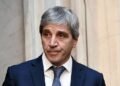 Inversores de Wall Street analizan la promesa de 2026 de Caputo, aunque surgen interrogantes sobre Argentina