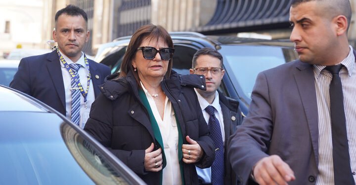 La interna libertaria se enciende: los cruces entre el PRO de Mauricio Macri y Patricia Bullrich profundizan la tensión en La Libertad Avanza.
