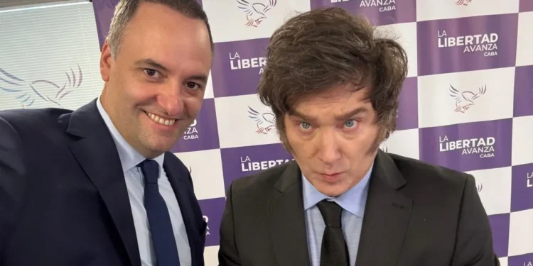 Milei se reúne con Adorni en Olivos para evaluar la agenda legislativa