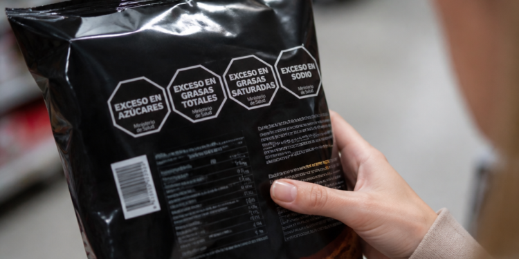 El Gobierno impulsa la derogación de la ley de Etiquetado Frontal en alimentos