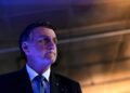 Jair Bolsonaro regresa a casa tras cirugía de hombro y continúa en arresto domiciliario