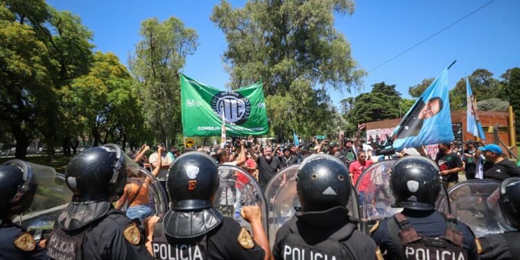 Desalojo de Protesta en la General Paz: Demandas por el Cierre de PYMES