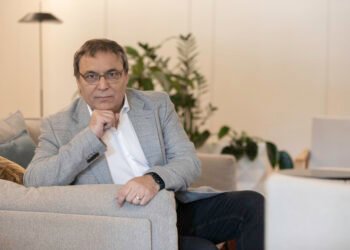 Gabriel Rolón, psicólogo: ‘La faltacidad es una felicidad que abraza las ausencias y heridas’