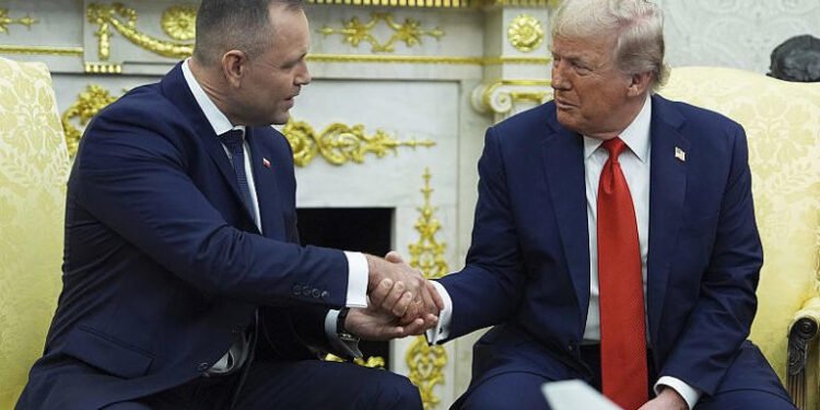 Trump confirma el despliegue de 5.000 soldados adicionales en Polonia en el contexto de tensiones con la OTAN