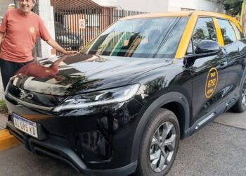 Inicia la circulación de taxis eléctricos en Buenos Aires