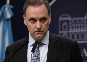 La Oficina Anticorrupción publica la declaración jurada de Adorni: revelan patrimonios multimillonarios