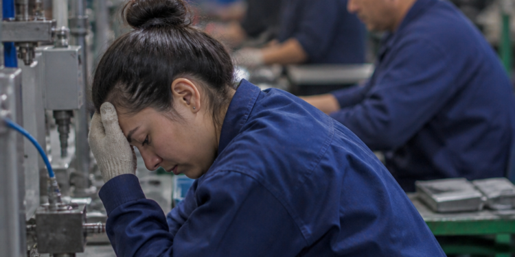 El empleo privado continúa en declive: provincias y sectores más afectados