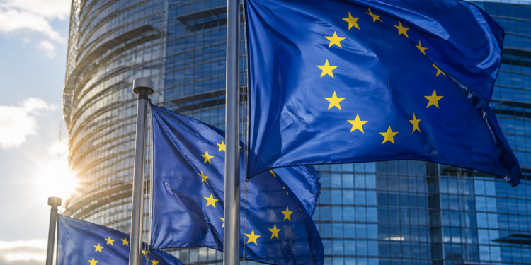 La Unión Europea promueve una reforma bancaria ante la fragmentación del mercado y la creciente demanda de inversión
