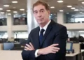 Se establece por decreto la nueva estructura gubernamental con Santilli a la cabeza del Gabinete y otras posiciones relevantes