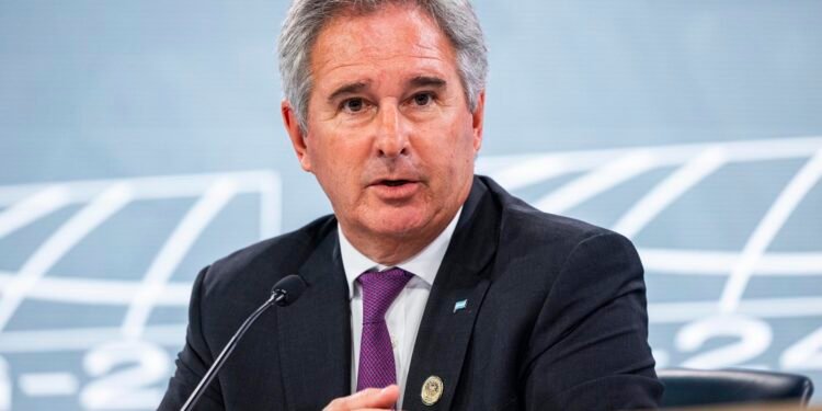 El canciller Quirno busca reducir la tensión con Brasil: ‘Esperamos que el embajador brasileño regrese’