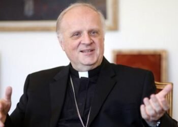 El nuncio apostólico oficiará una misa en la Catedral Metropolita