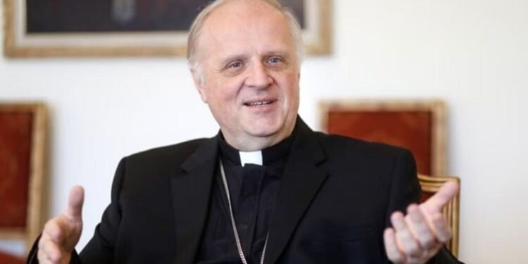 El nuncio apostólico oficiará una misa en la Catedral Metropolita