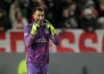 Boca Juniors se prepara para enfrentarse a Estudiantes sin Fernando Muslera