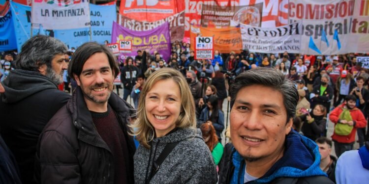 Crisis en el Frente de Izquierda: Myriam Bregman enfrenta acusaciones de deslealtad