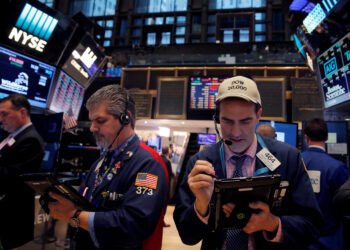 Inquietud en Wall Street: directivos y grandes accionistas expresan su mayor pesimismo en 21 años