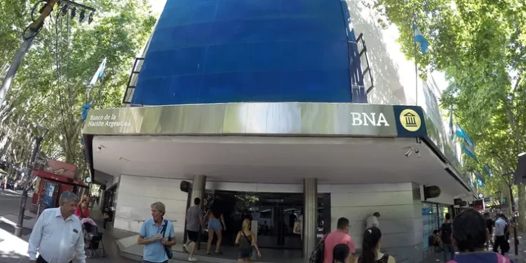 El Banco Nación reduce tasas en préstamos personales para facilitar financiamiento