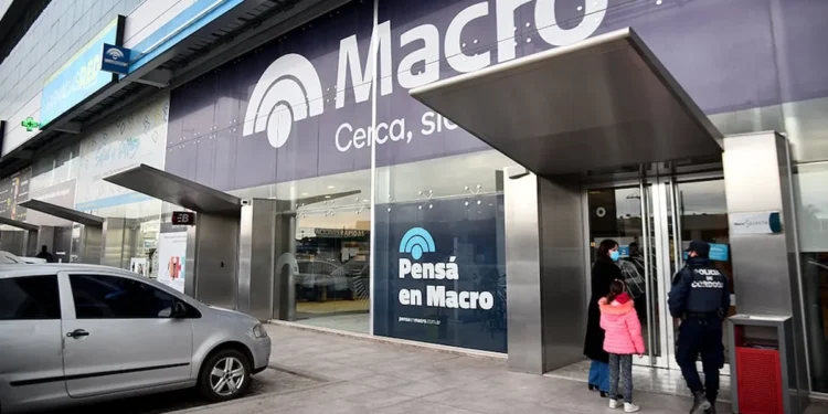 Impulso a la inversión inmobiliaria con créditos en dólares para empresas y nuevas hipotecas